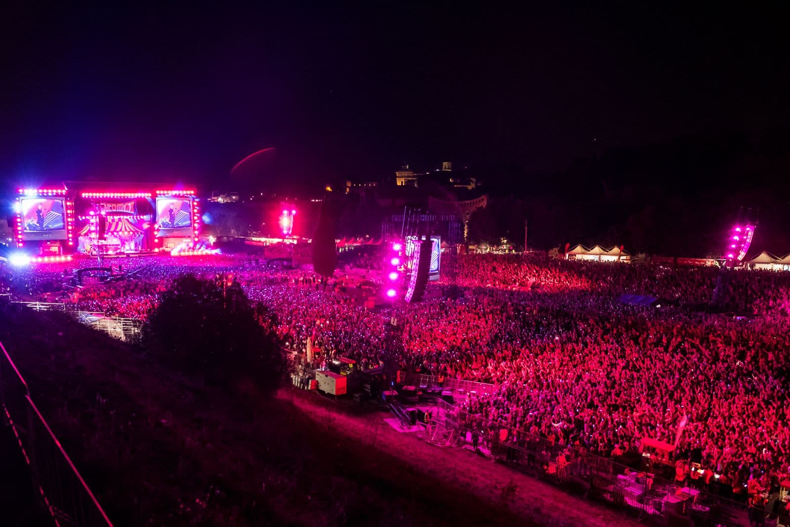 Concert crowd for Italian artist merchandising